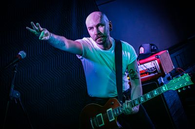 Live performance - rich